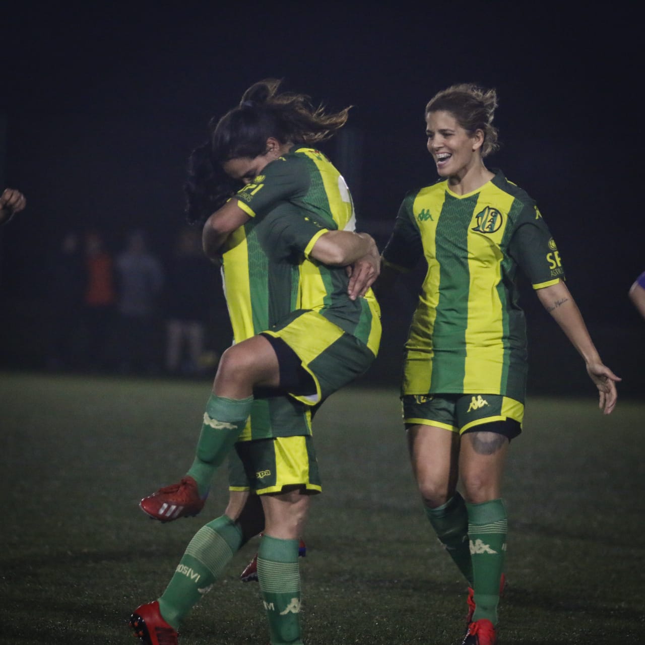 Fútbol Femenino: Aldosivi ganó por 3-0 ante Ferro