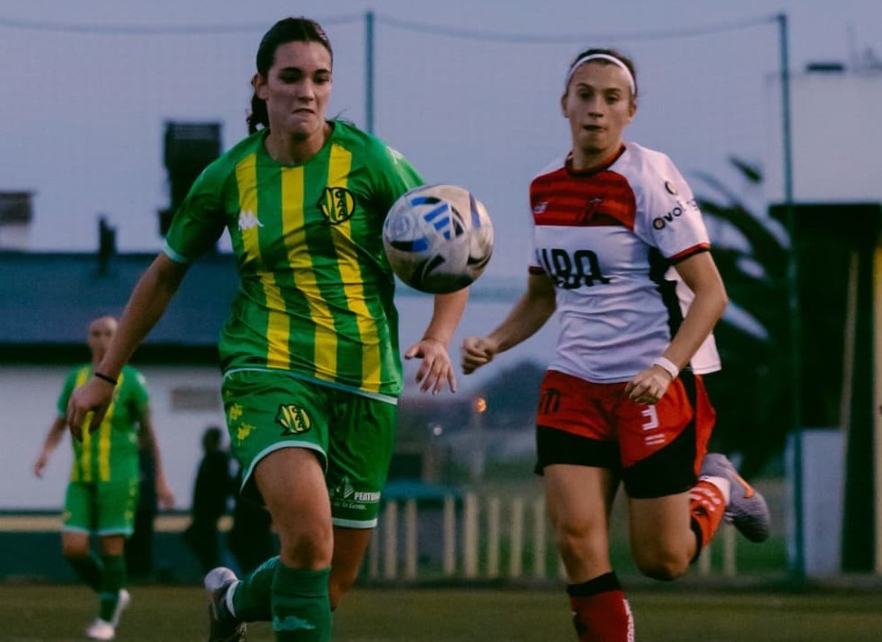 Ganaron las chicas en el debut