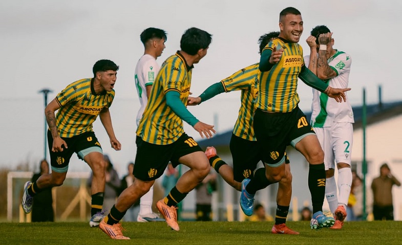 Agónico festejo en reserva ante Banfield
